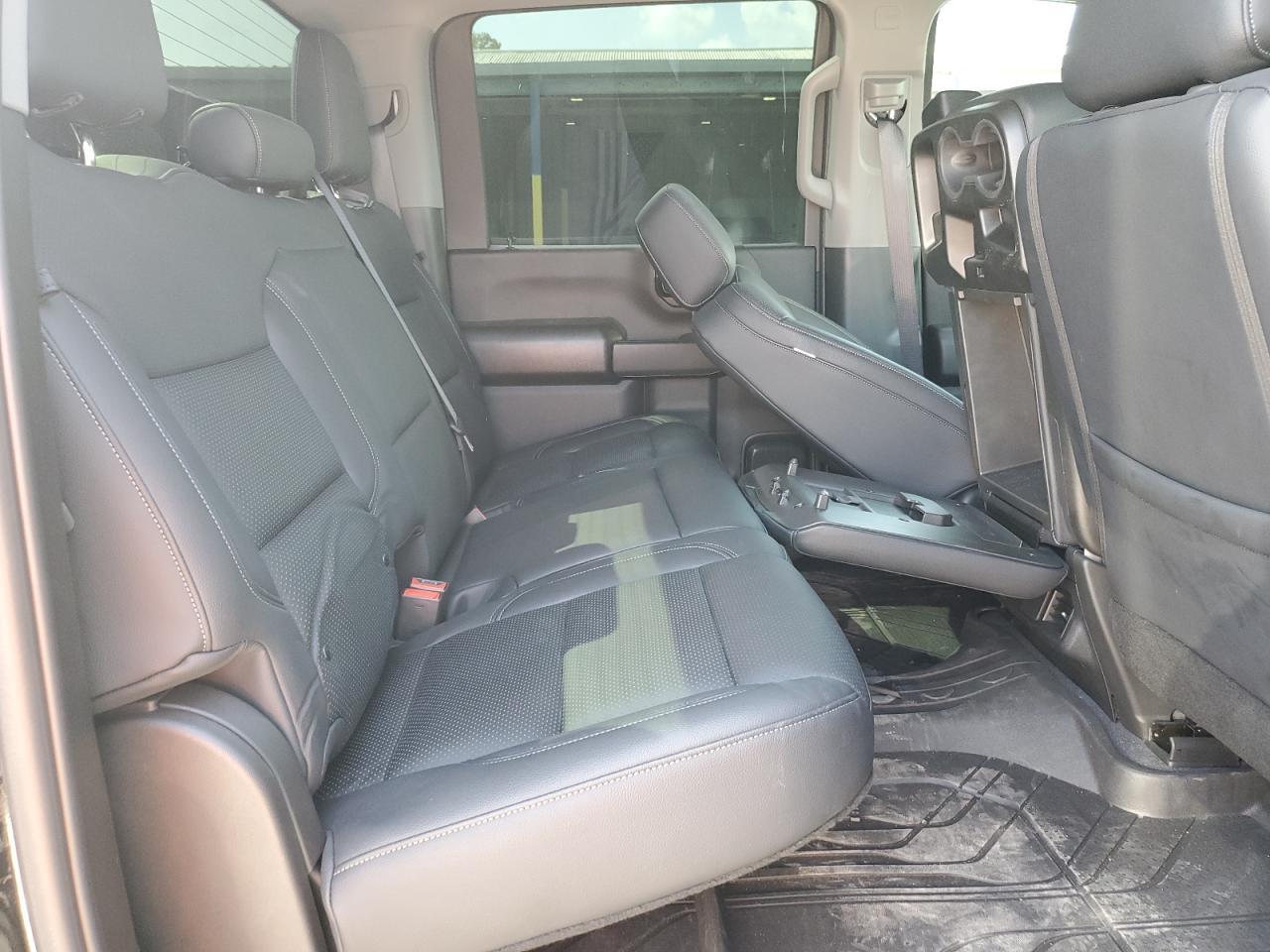 2025 CHEVROLET Silverado