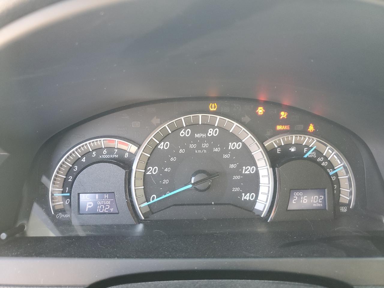 2014 TOYOTA CAMRY