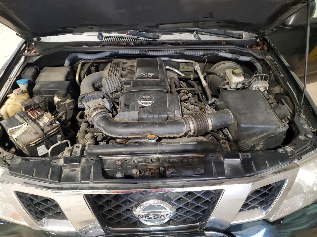 2012 NISSAN Frontier