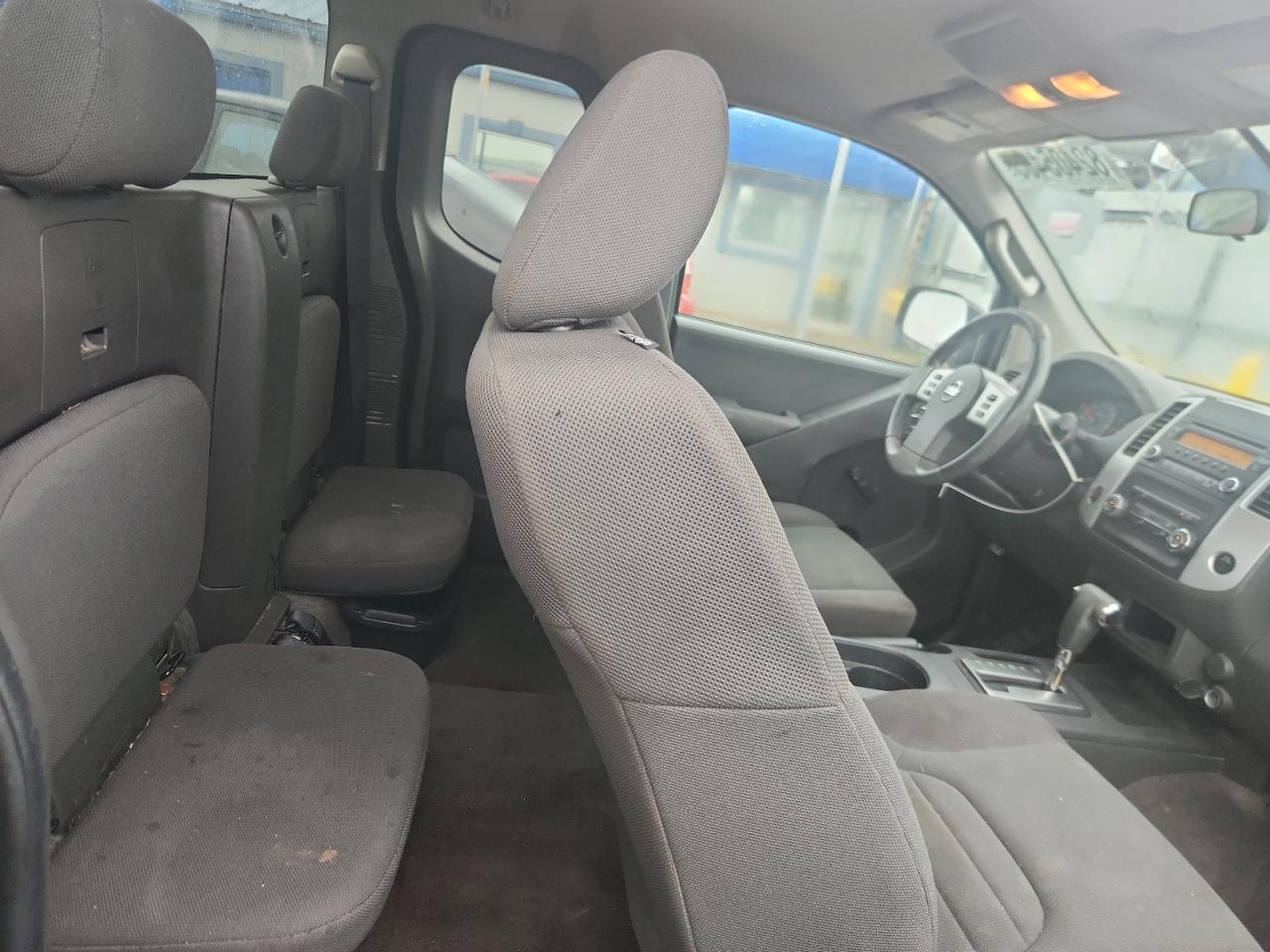 2016 NISSAN Frontier