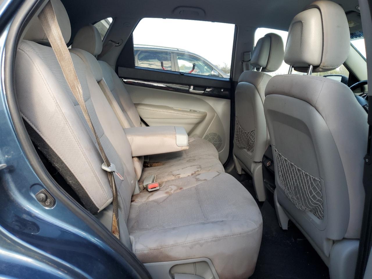 2014 KIA SORENTO