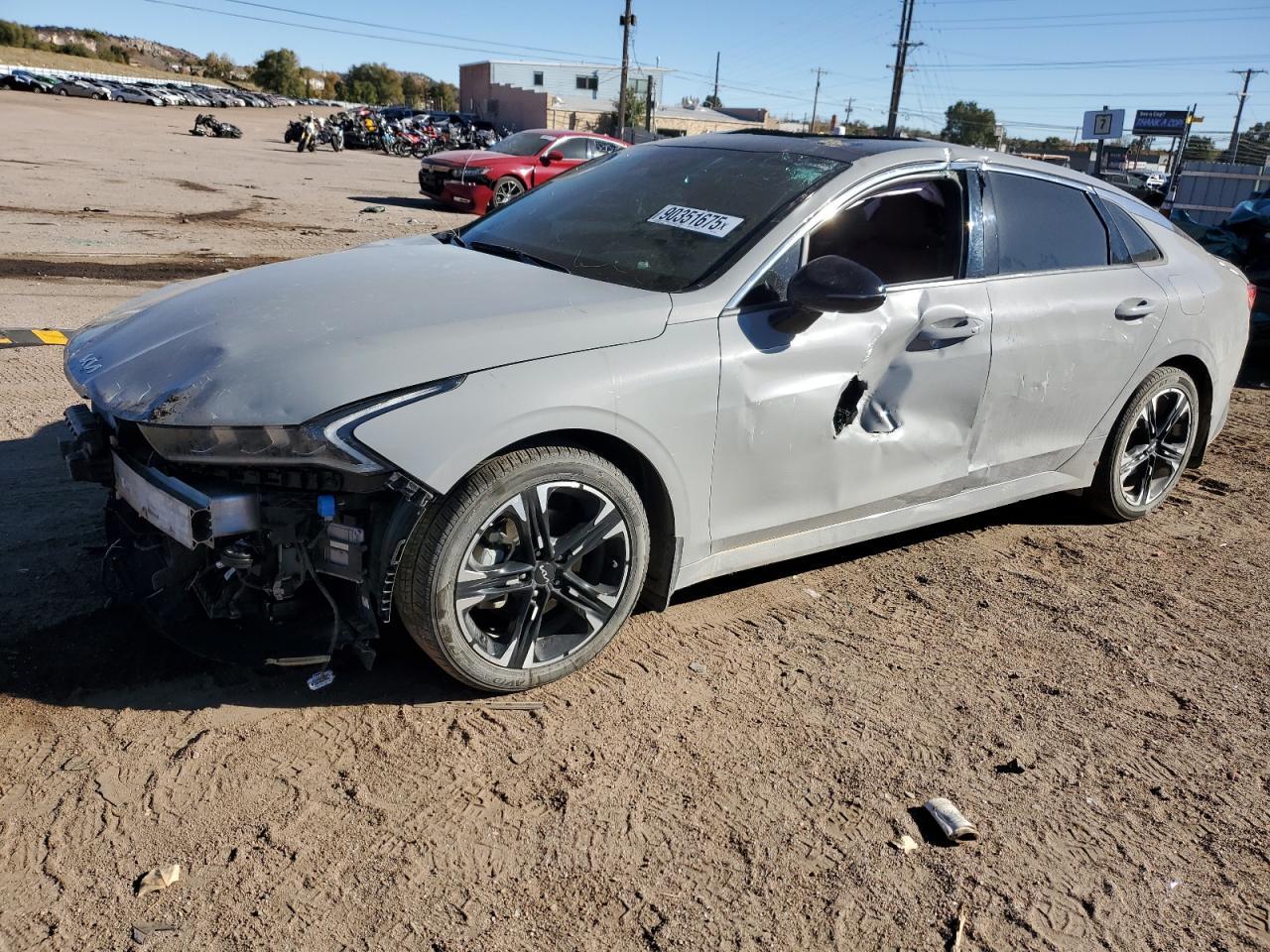 2022 KIA K5