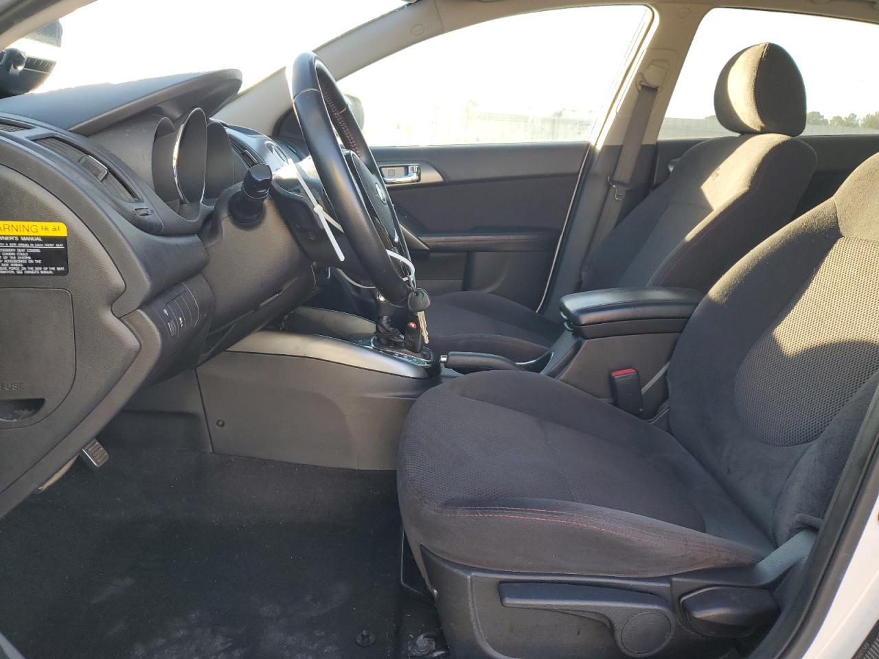 2013 KIA FORTE
