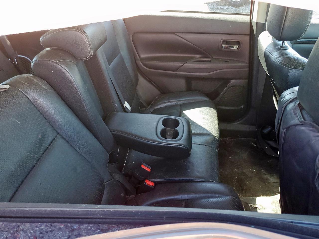 2016 MITSUBISHI outlander
