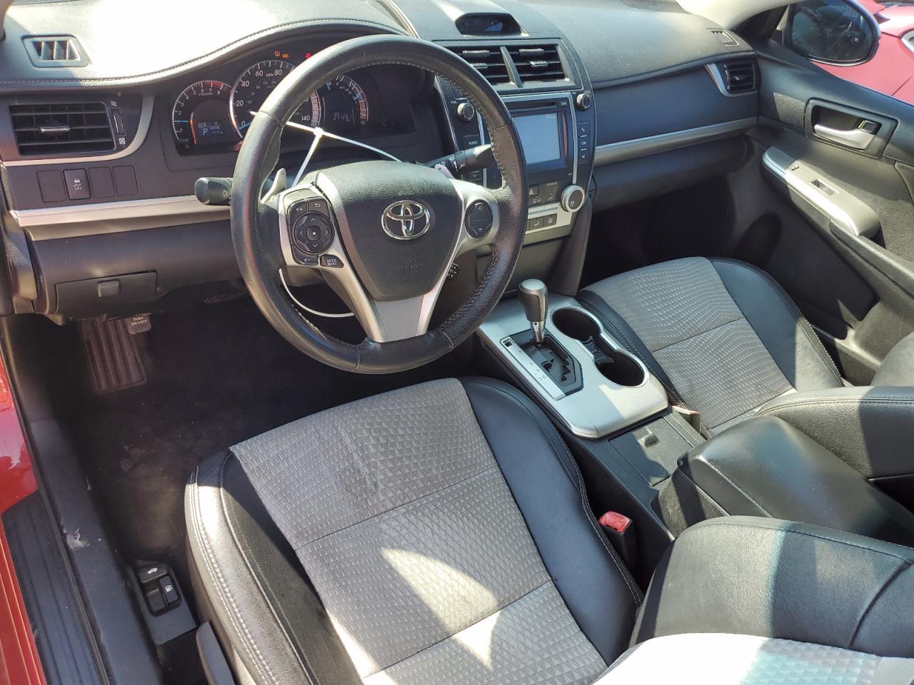 2012 TOYOTA CAMRY