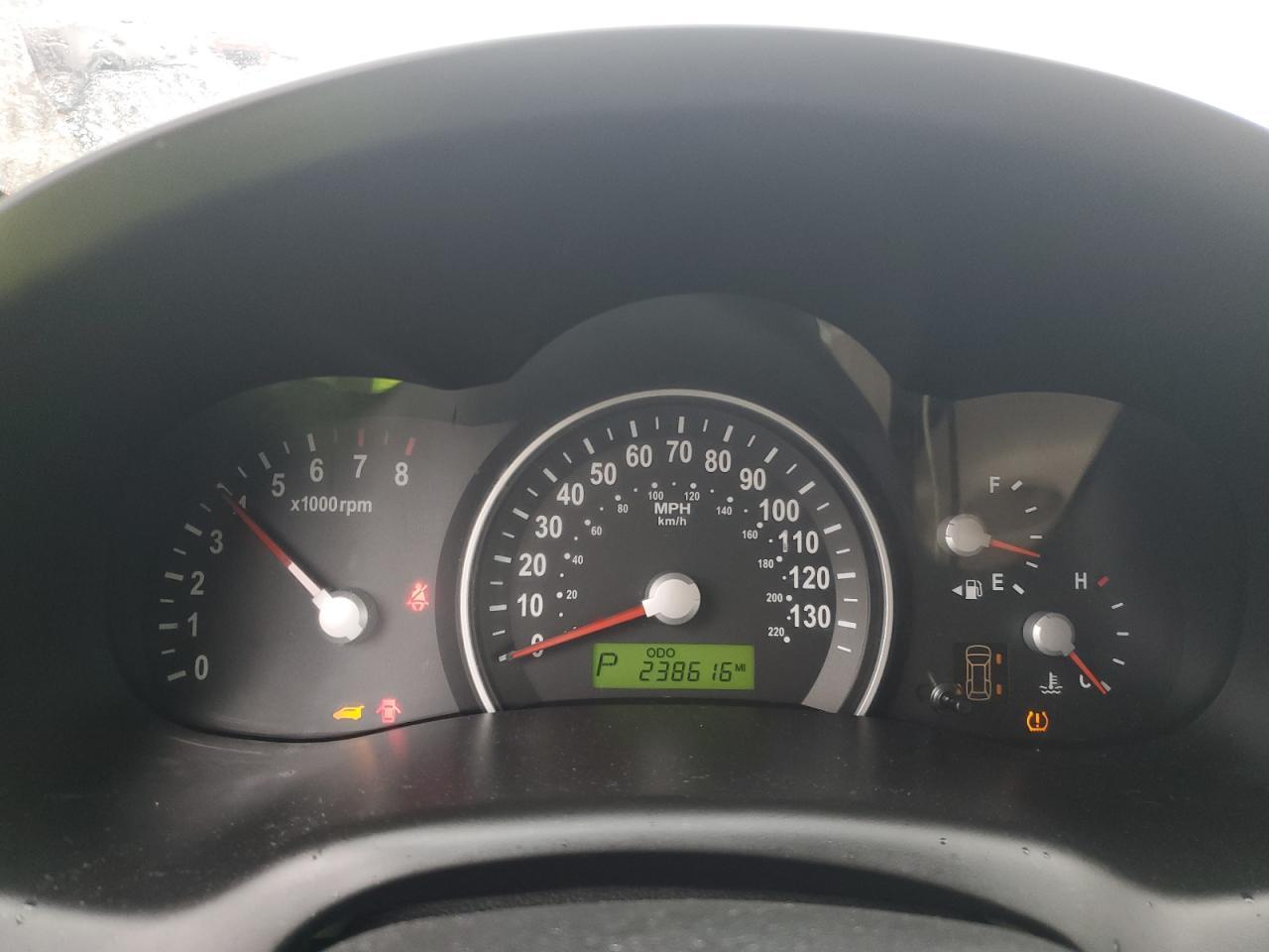 2008 KIA SEDONA