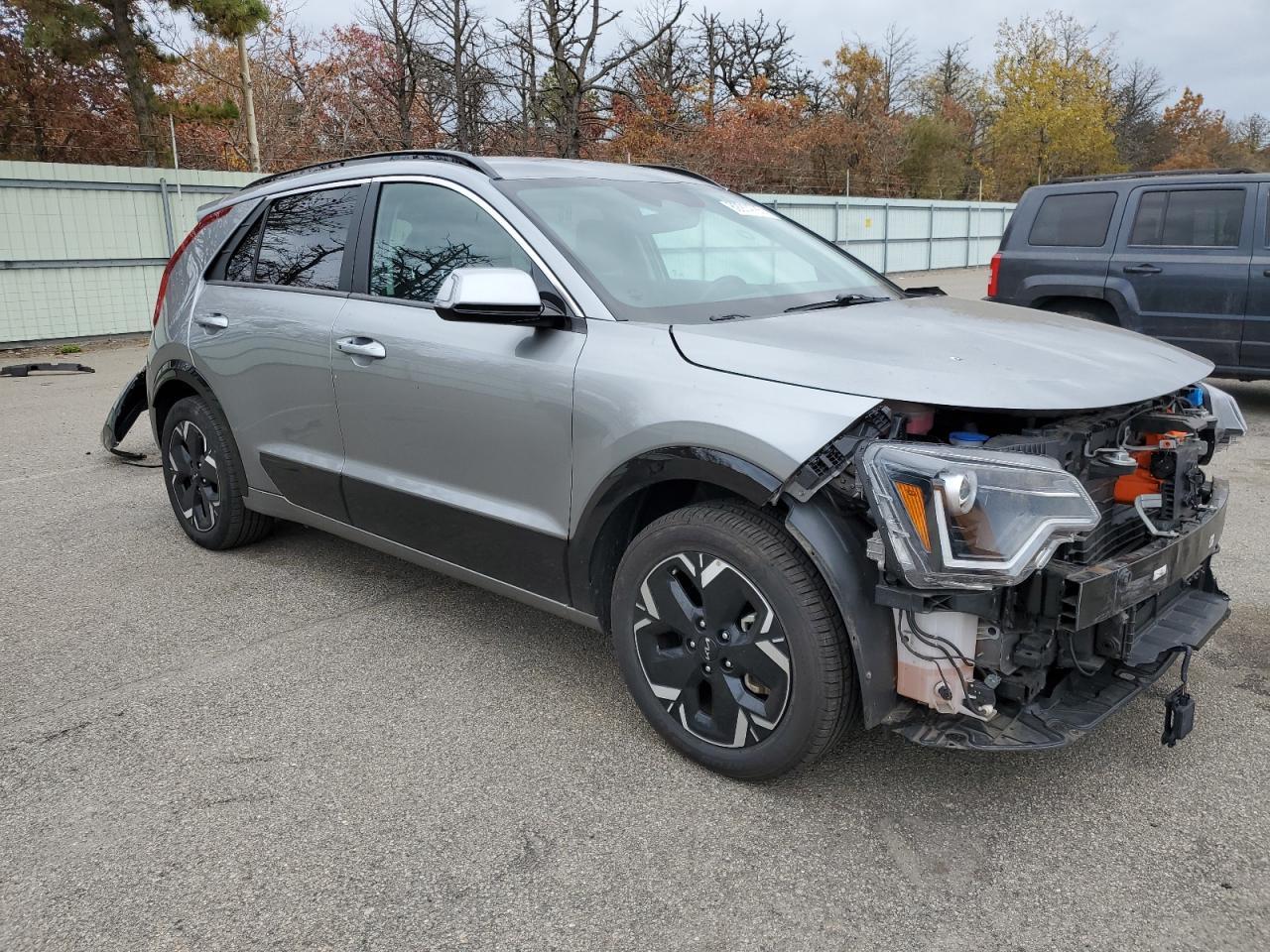 2023 KIA Niro