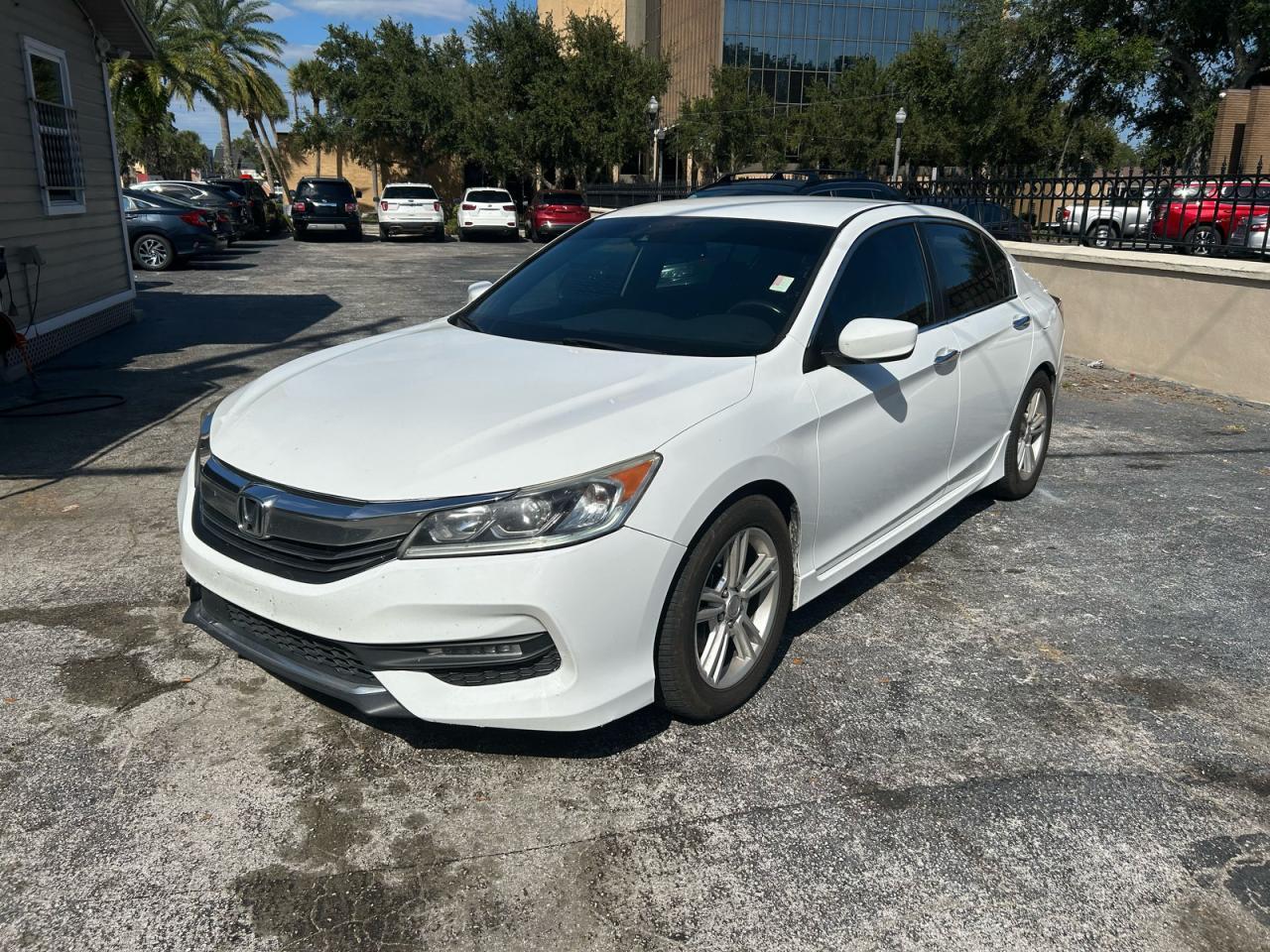 2016 HONDA ACCORD