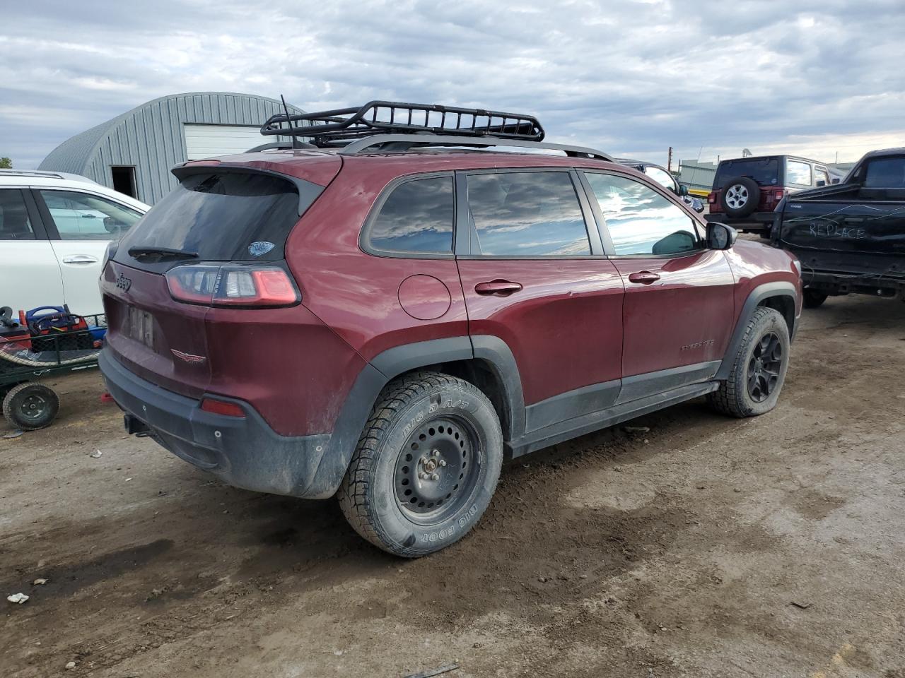 2019 JEEP CHEROKEE
