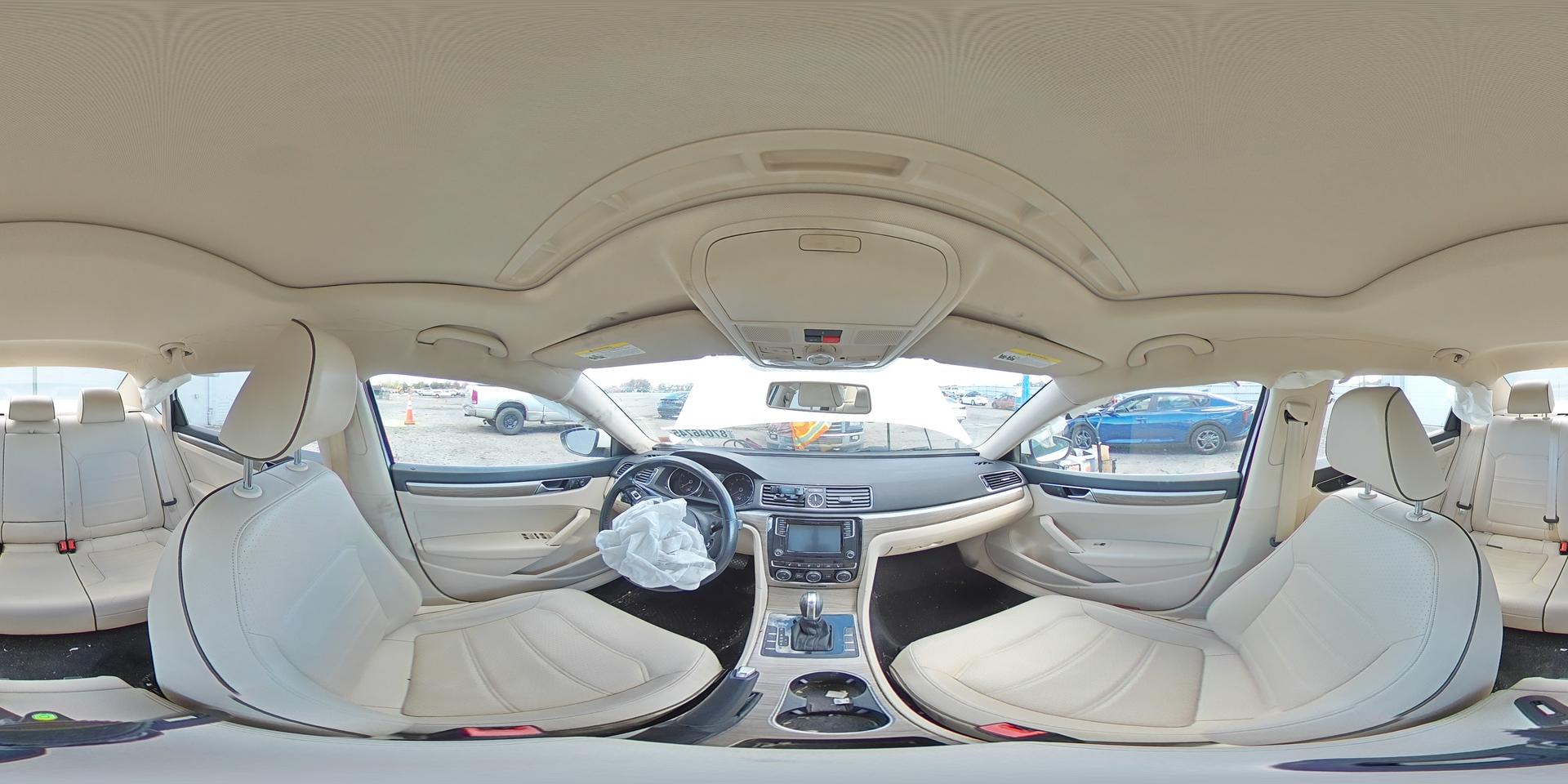 2016 VOLKSWAGEN Passat
