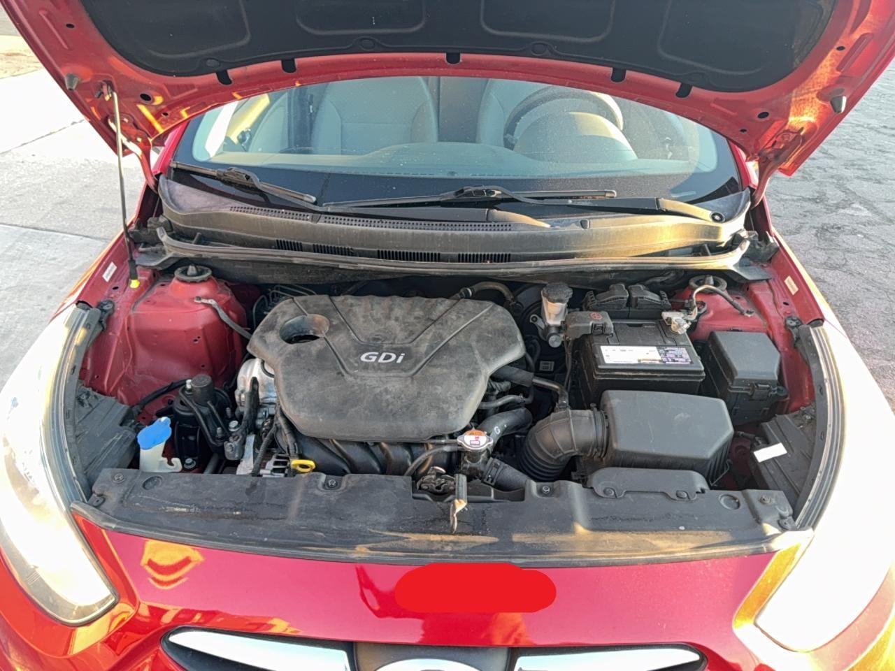 2012 HYUNDAI ACCENT