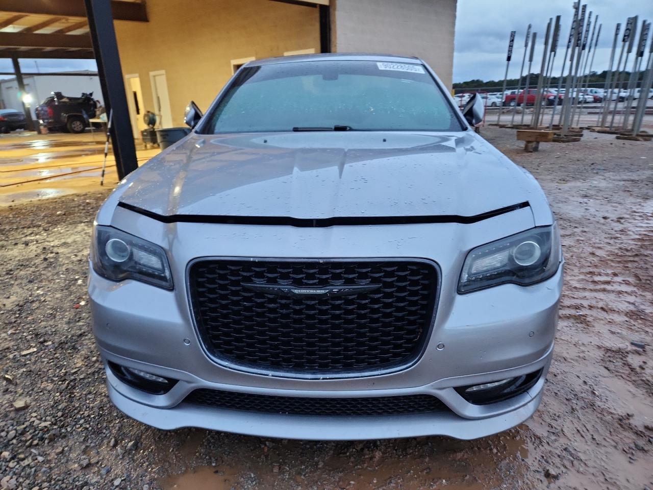2018 CHRYSLER 300