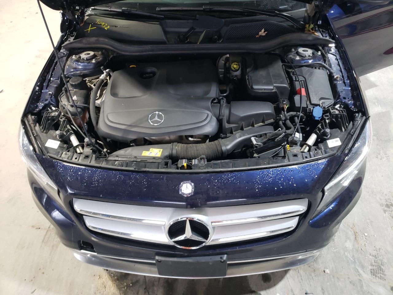 2017 MERCEDES-BENZ GLA-Class