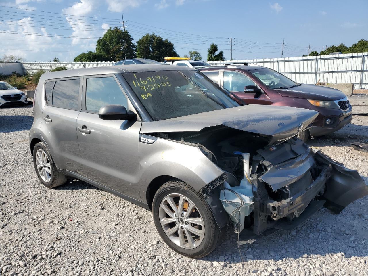 2017 KIA SOUL
