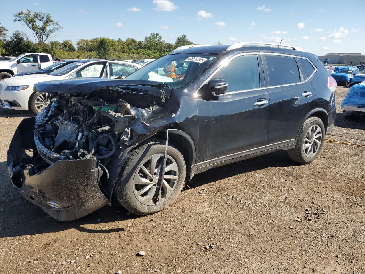 2015 NISSAN ROGUE