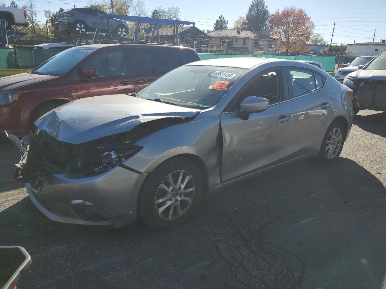 2015 MAZDA 3