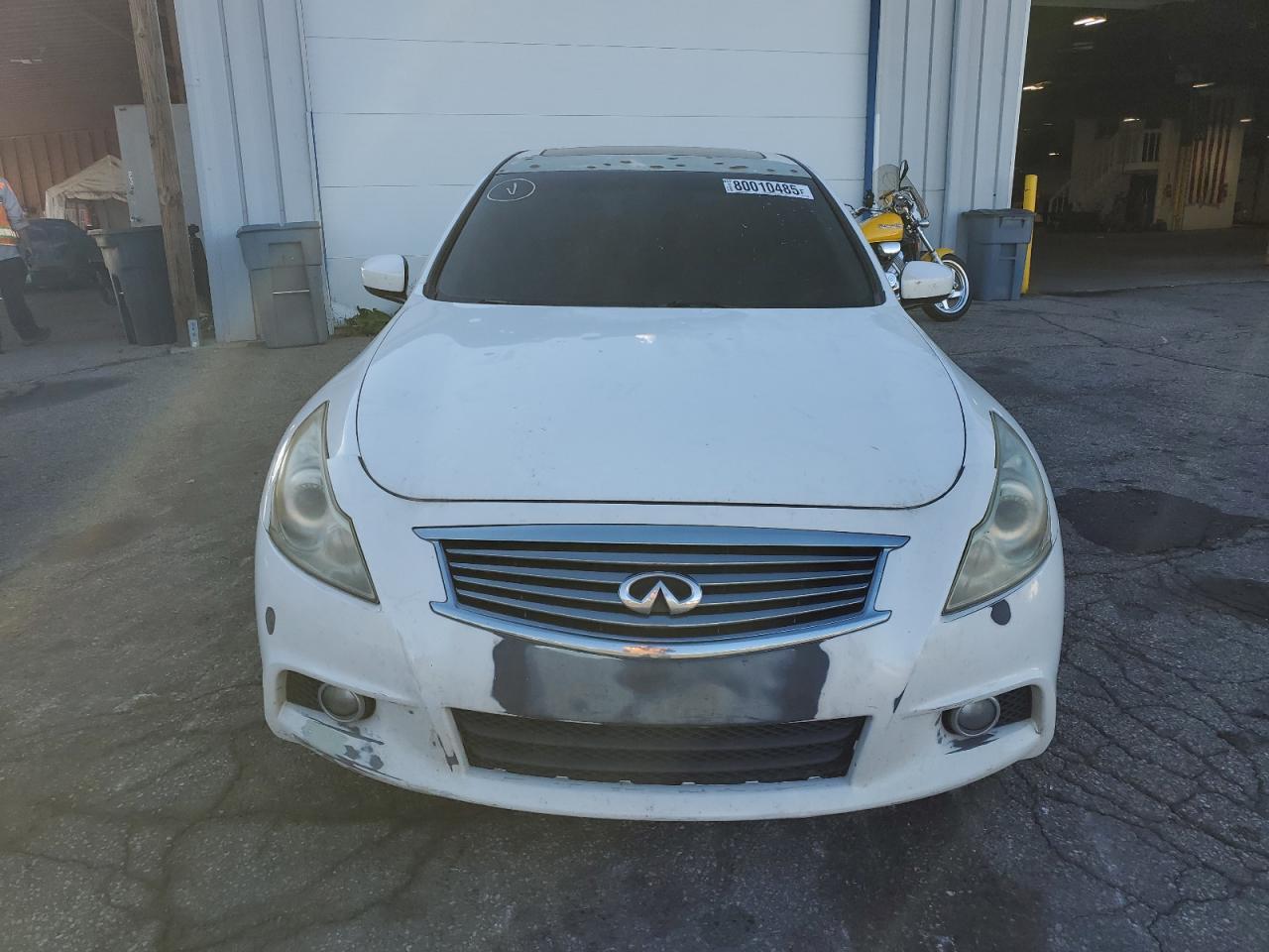 2011 INFINITI G37
