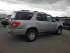 2004 TOYOTA Sequoia