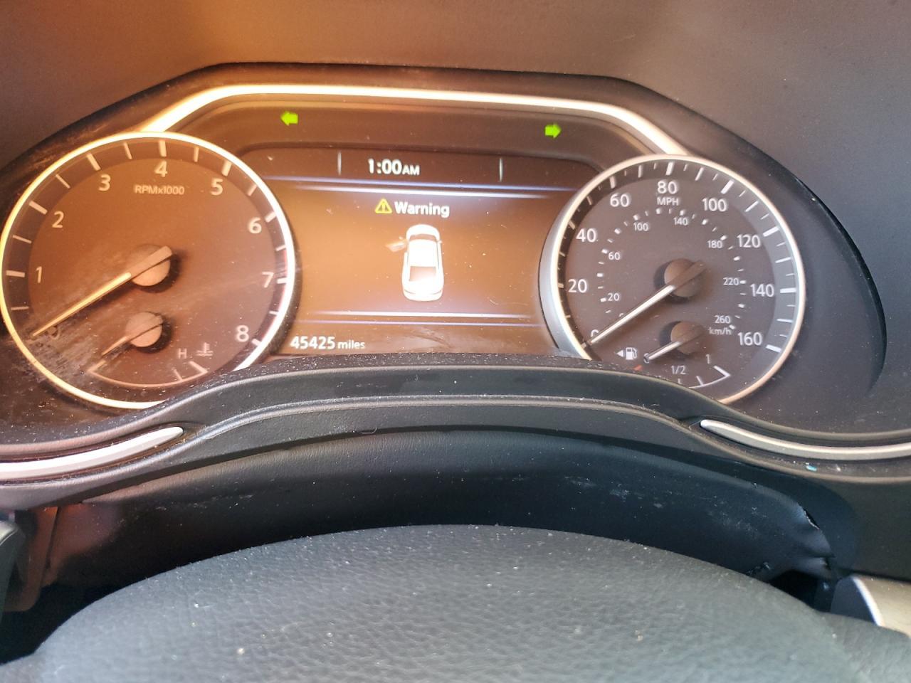 2017 NISSAN Maxima