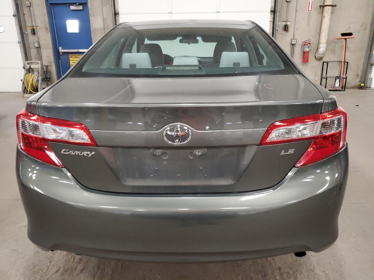 2012 TOYOTA CAMRY