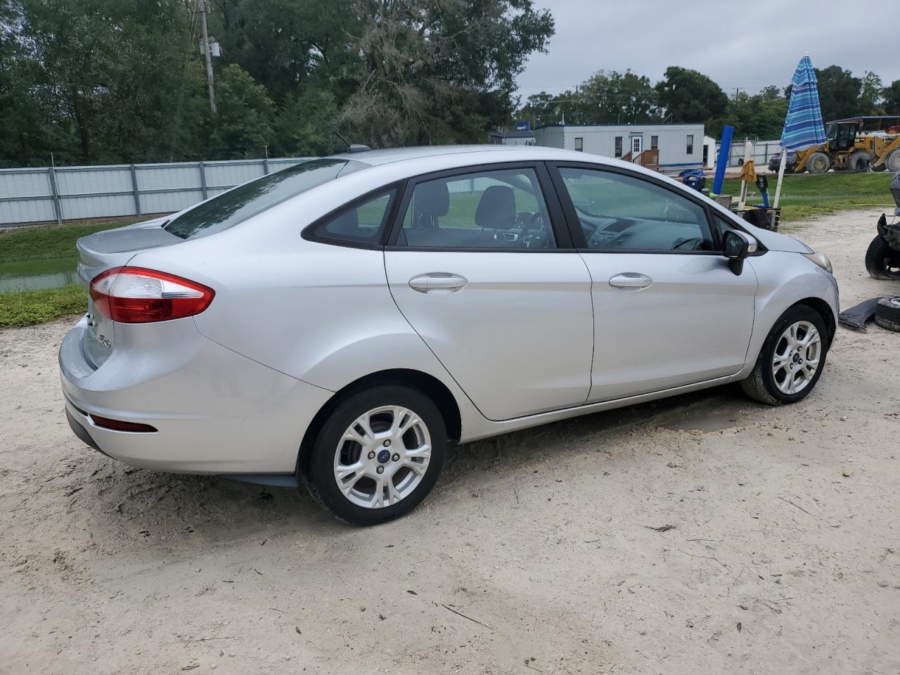 2016 FORD Fiesta