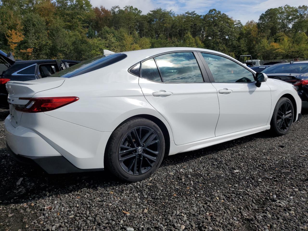 2025 TOYOTA CAMRY