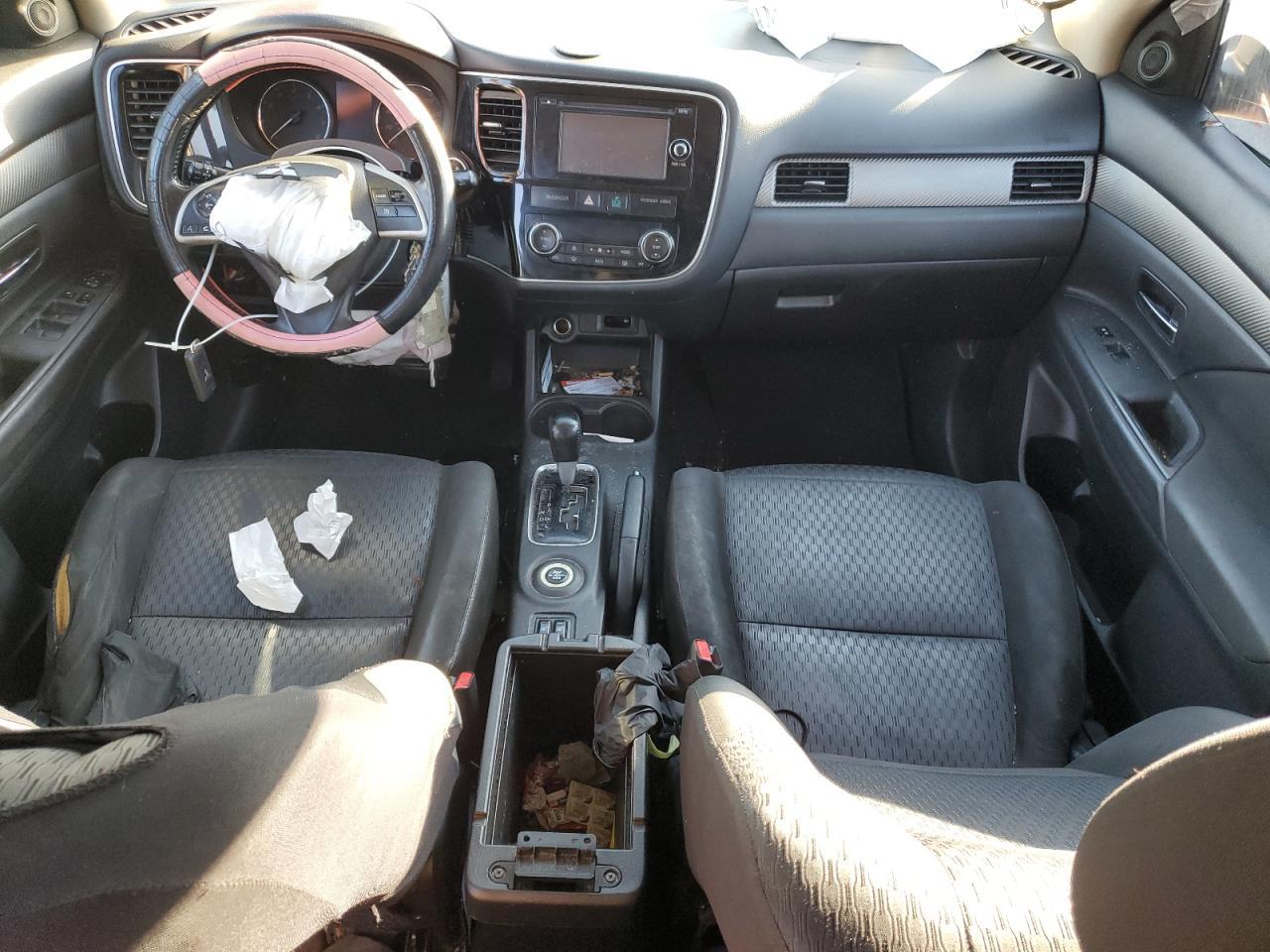 2014 MITSUBISHI outlander