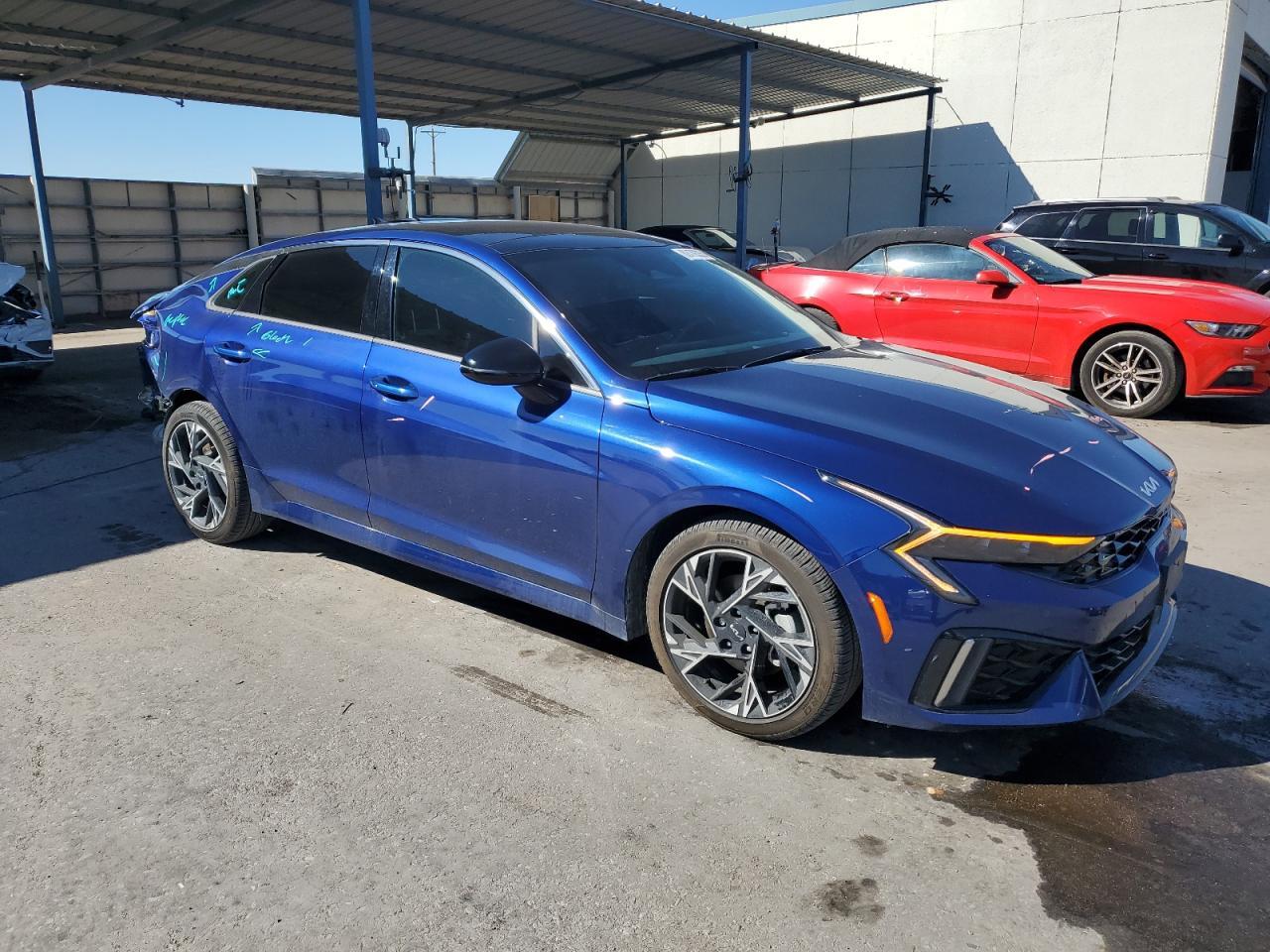 2025 KIA K5