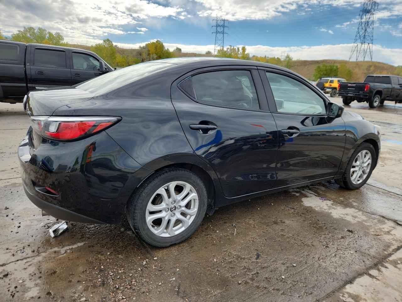 2016 TOYOTA SCION