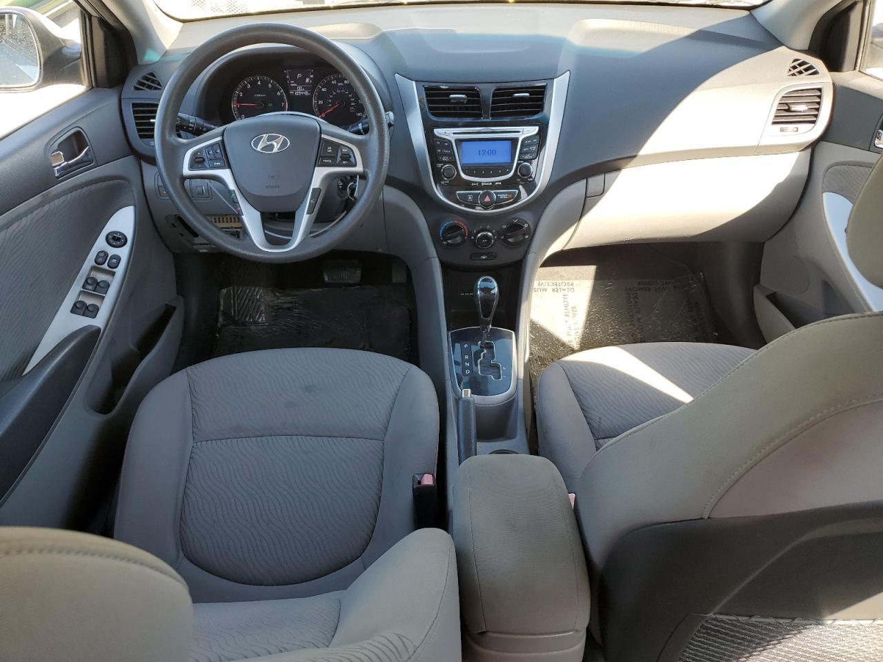 2012 HYUNDAI ACCENT