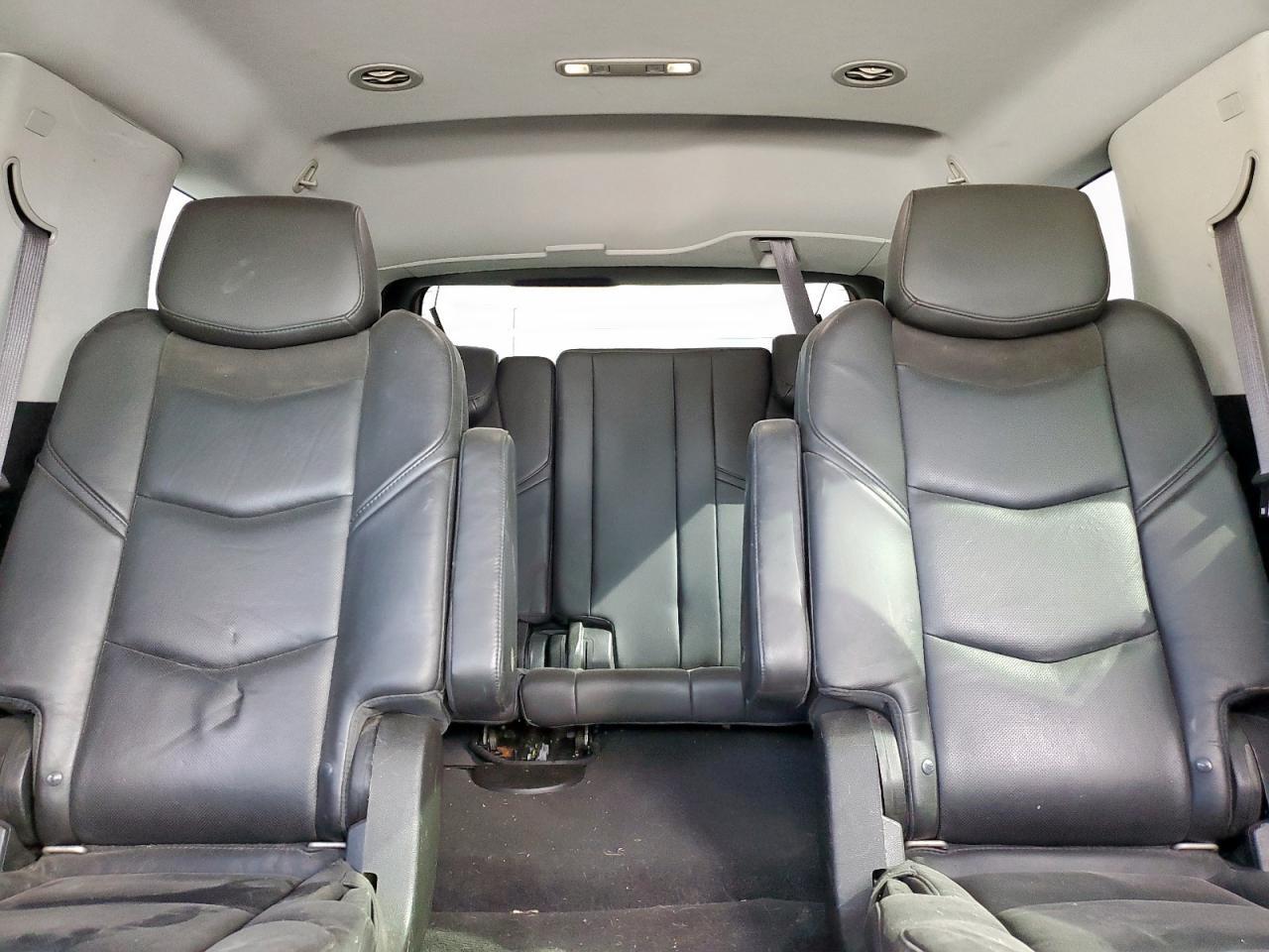 2015 CADILLAC ESCALADE