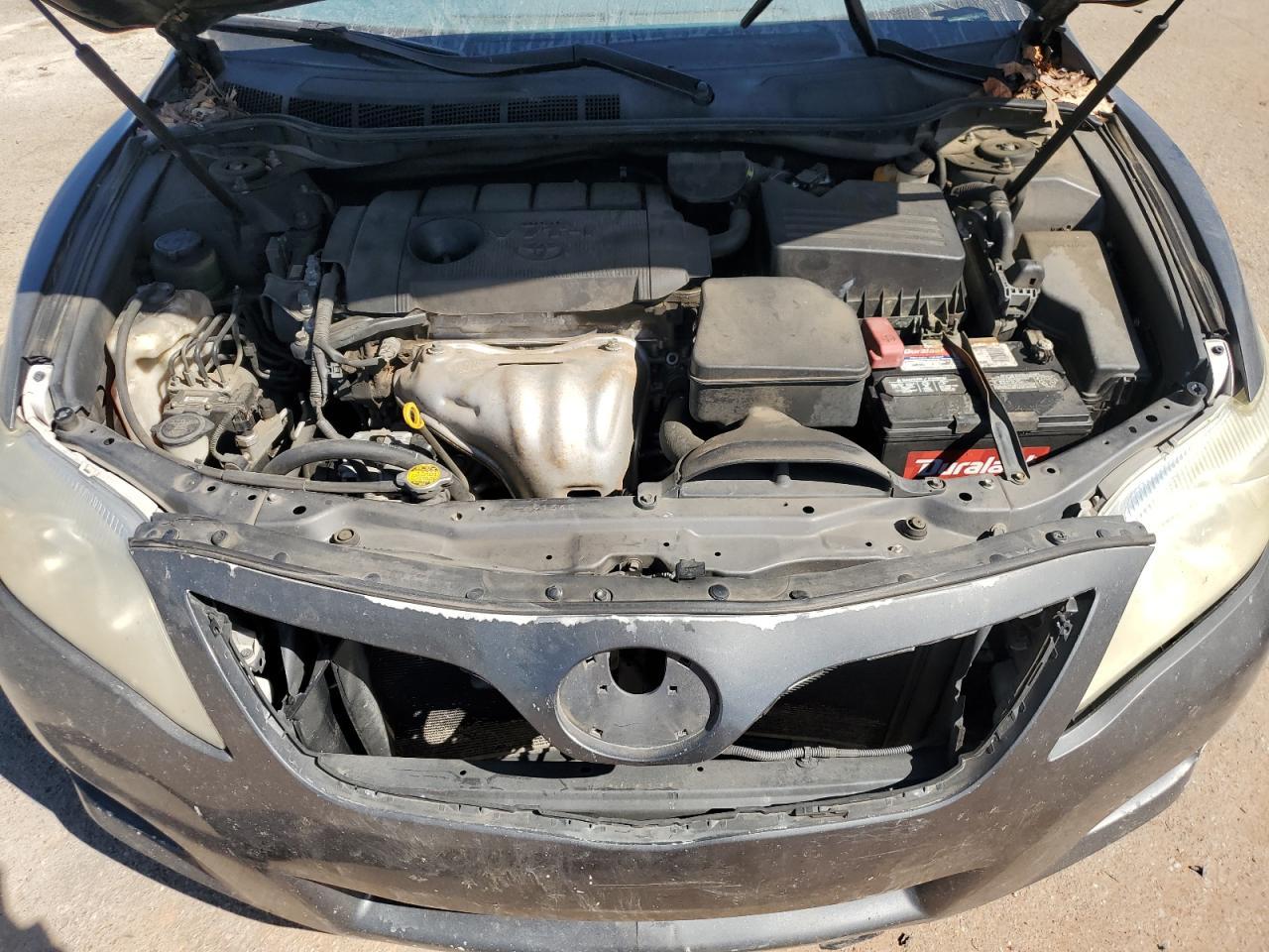 2011 TOYOTA CAMRY