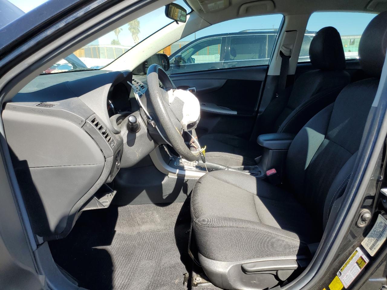 2013 TOYOTA COROLLA