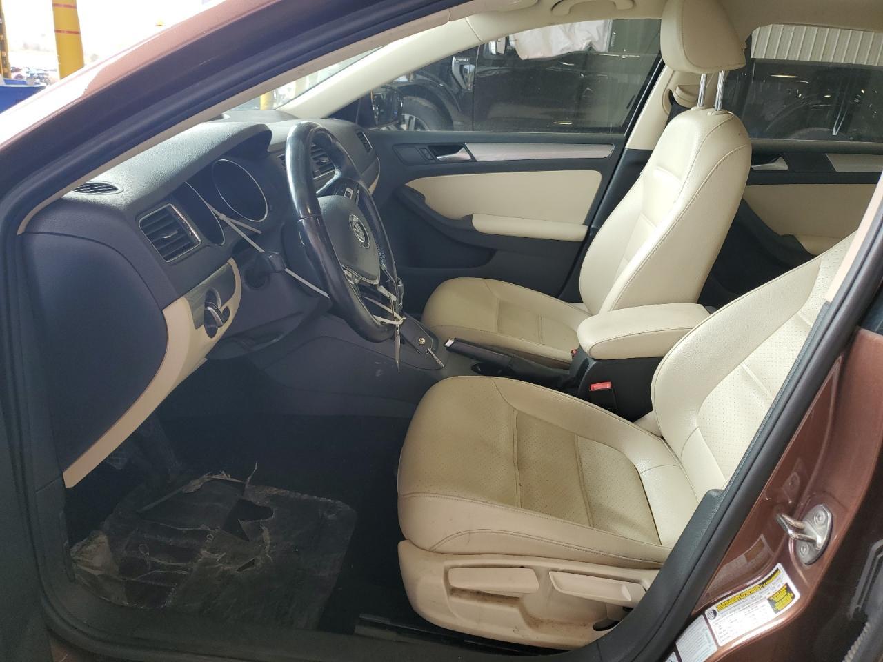 2017 VOLKSWAGEN JETTA
