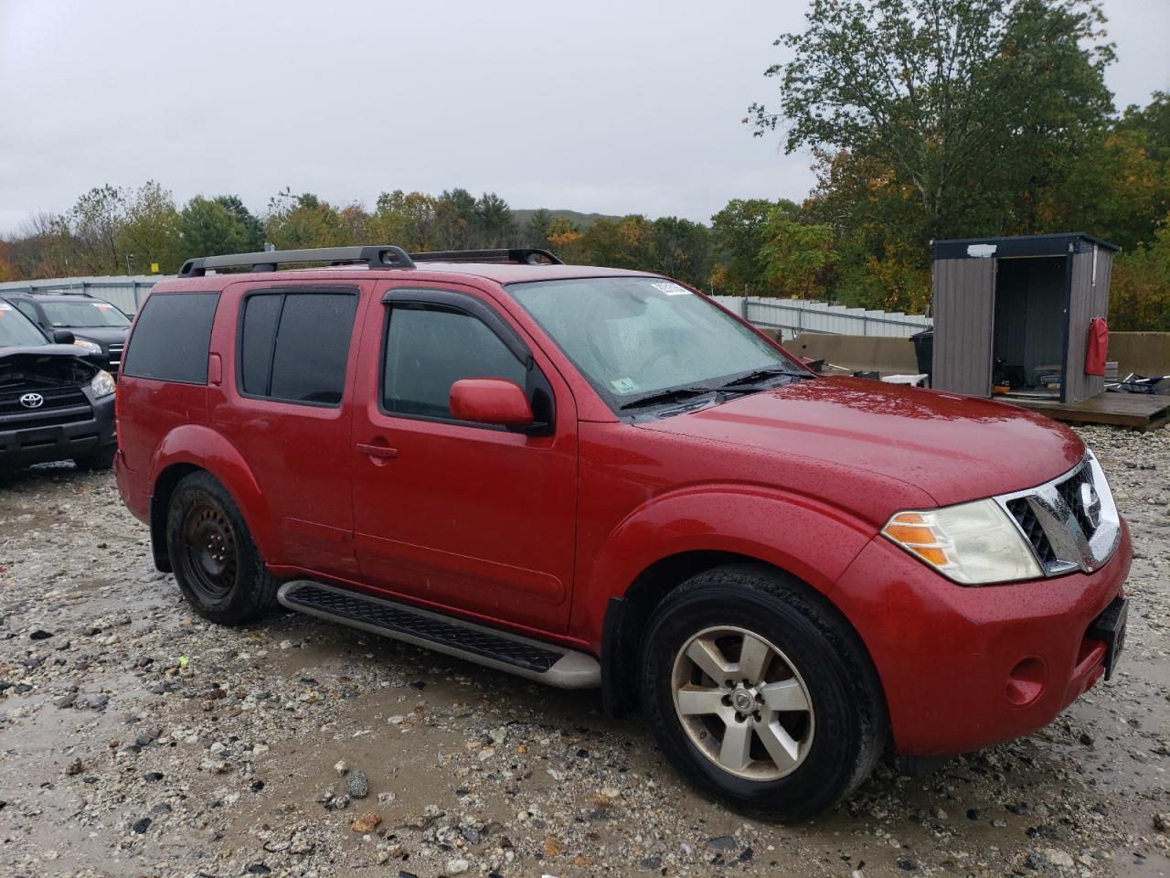 2011 NISSAN PATHFINDER