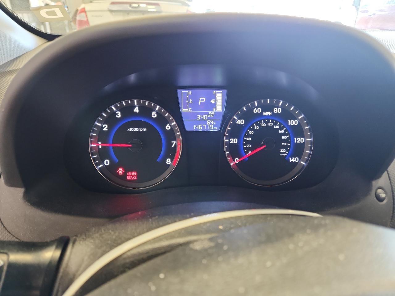 2015 HYUNDAI ACCENT