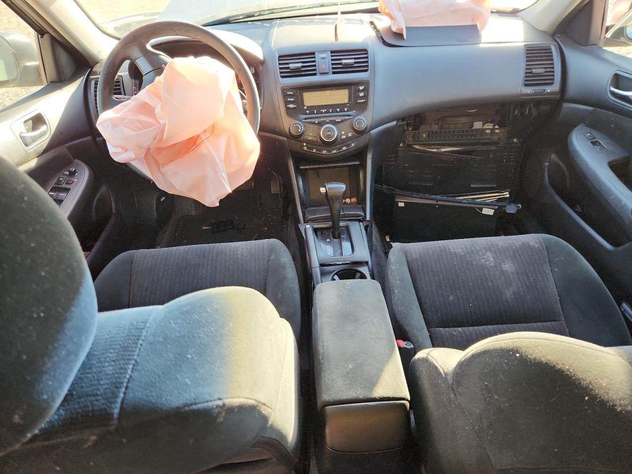 2004 HONDA ACCORD