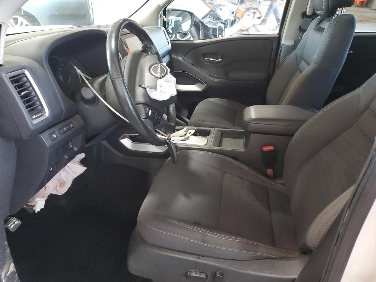 2022 NISSAN Frontier