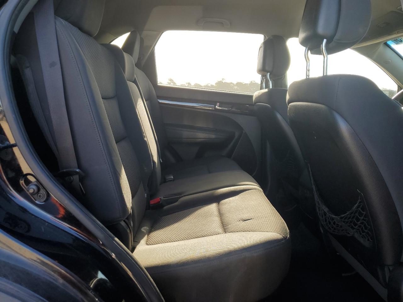 2011 KIA SORENTO