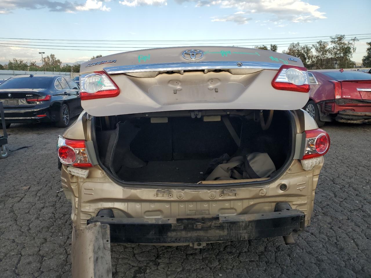 2012 TOYOTA COROLLA