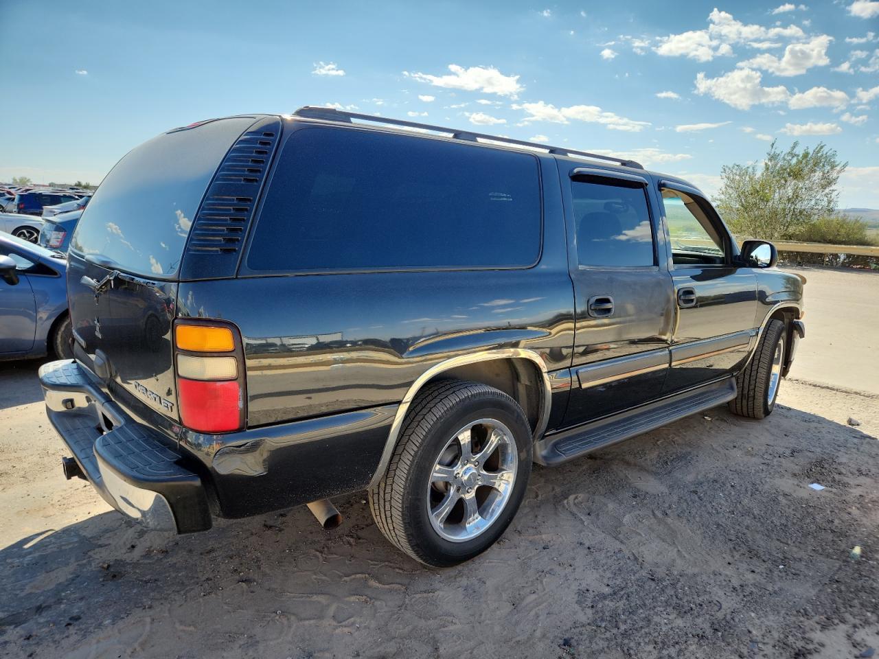 2005 CHEVROLET Suburban