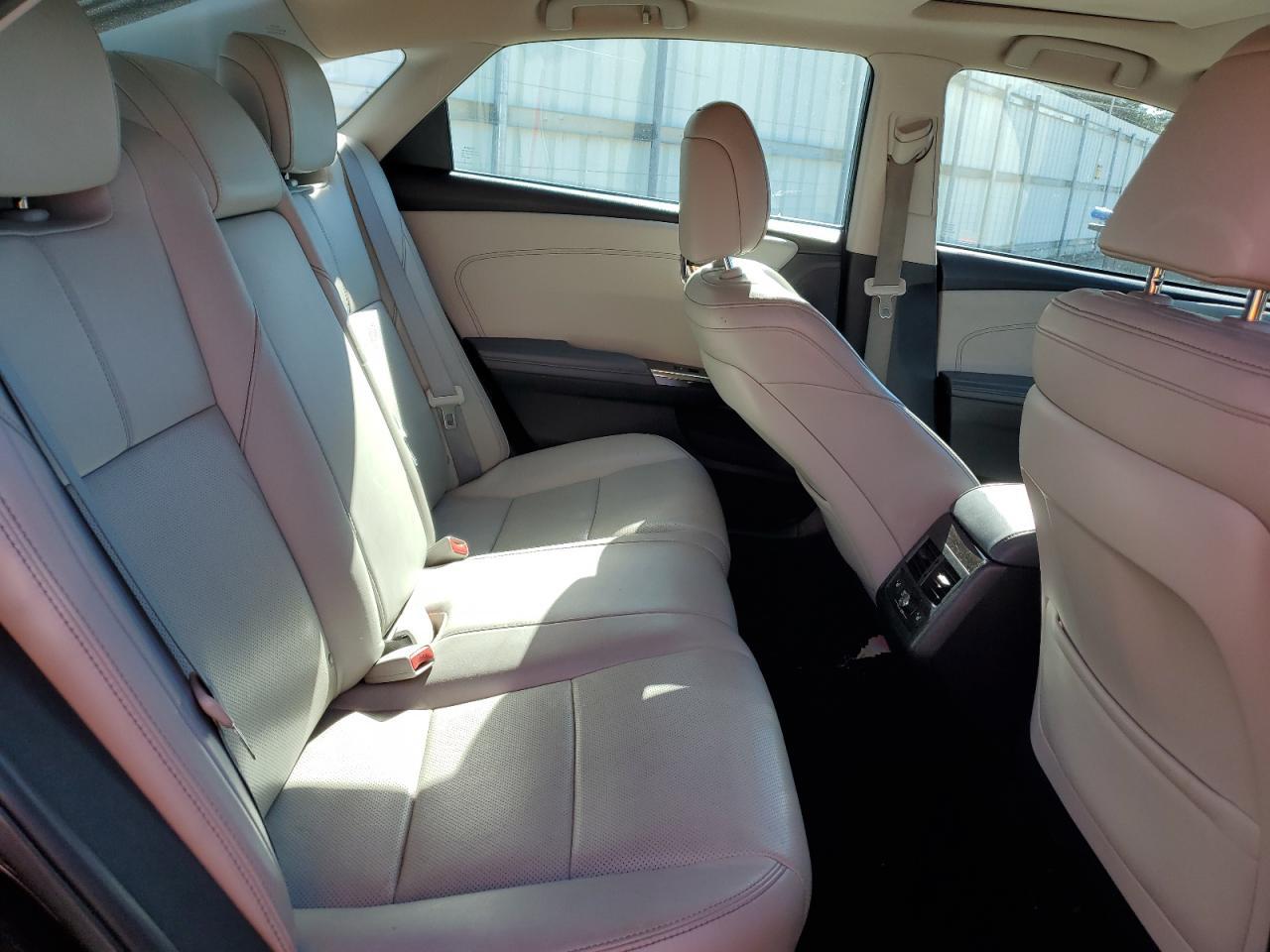 2014 TOYOTA Avalon