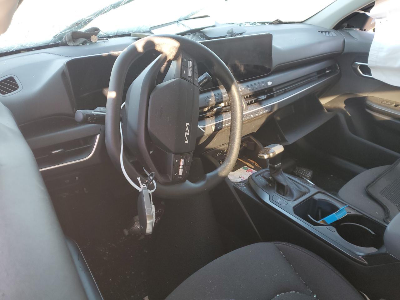 2025 KIA K4