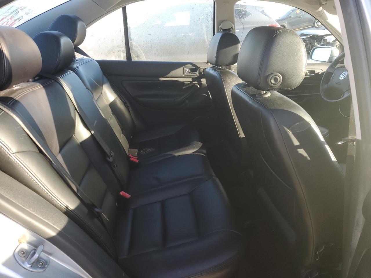 2001 VOLKSWAGEN JETTA