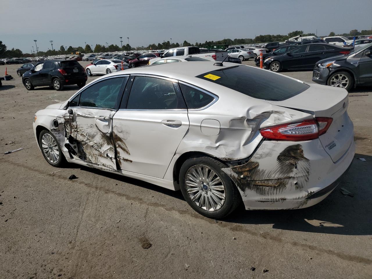2016 FORD FUSION