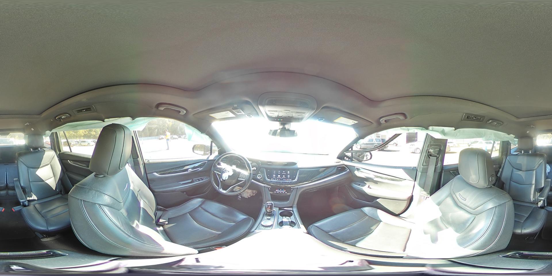 2021 CADILLAC XT6