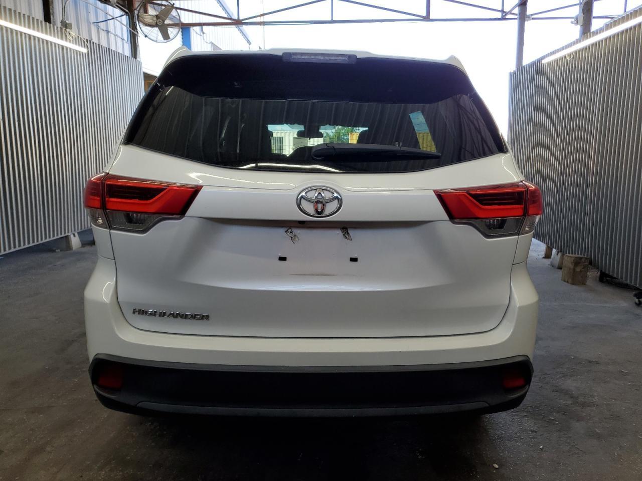 2019 TOYOTA HIGHLANDER