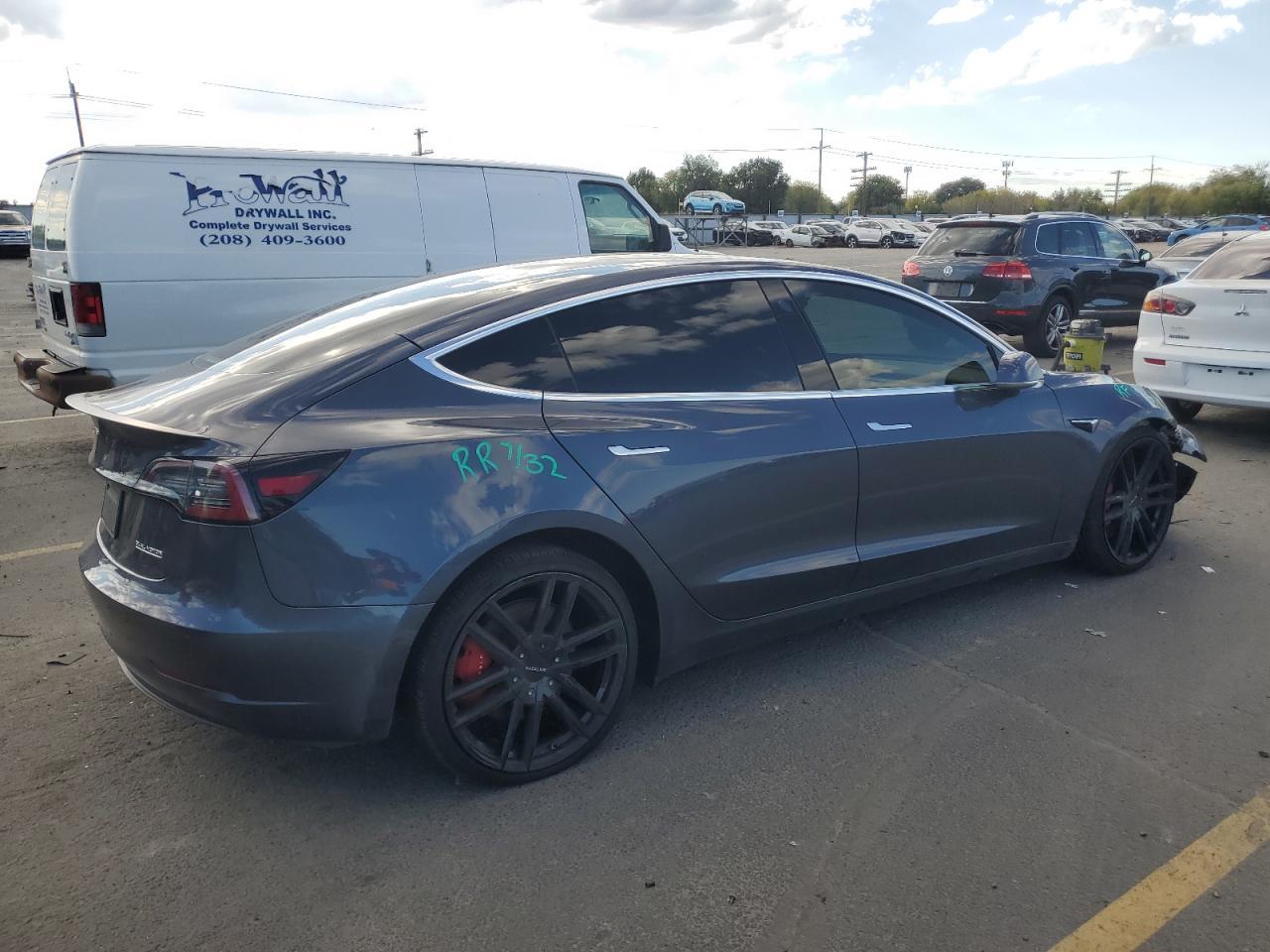 2020 TESLA MODEL 3