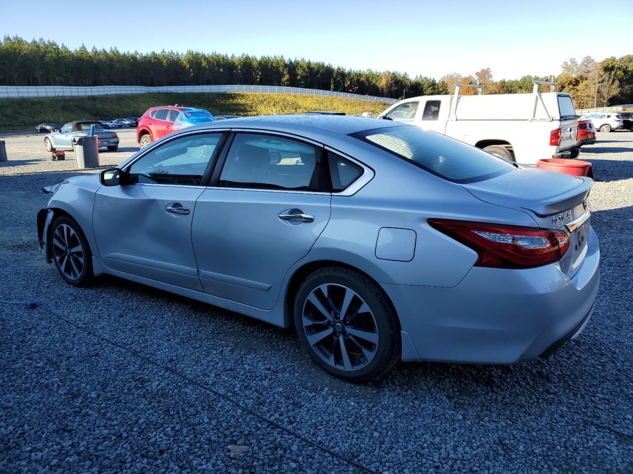 2016 NISSAN ALTIMA