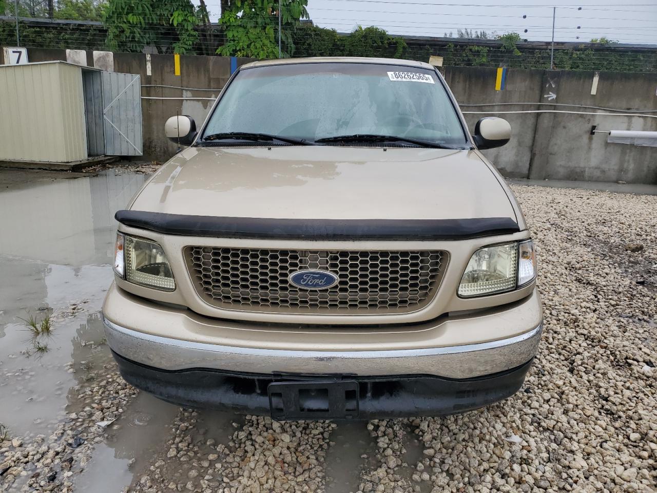 1999 FORD F-150